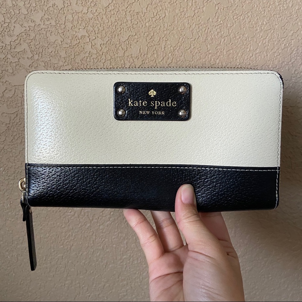 Kate Spade Continental Wallet